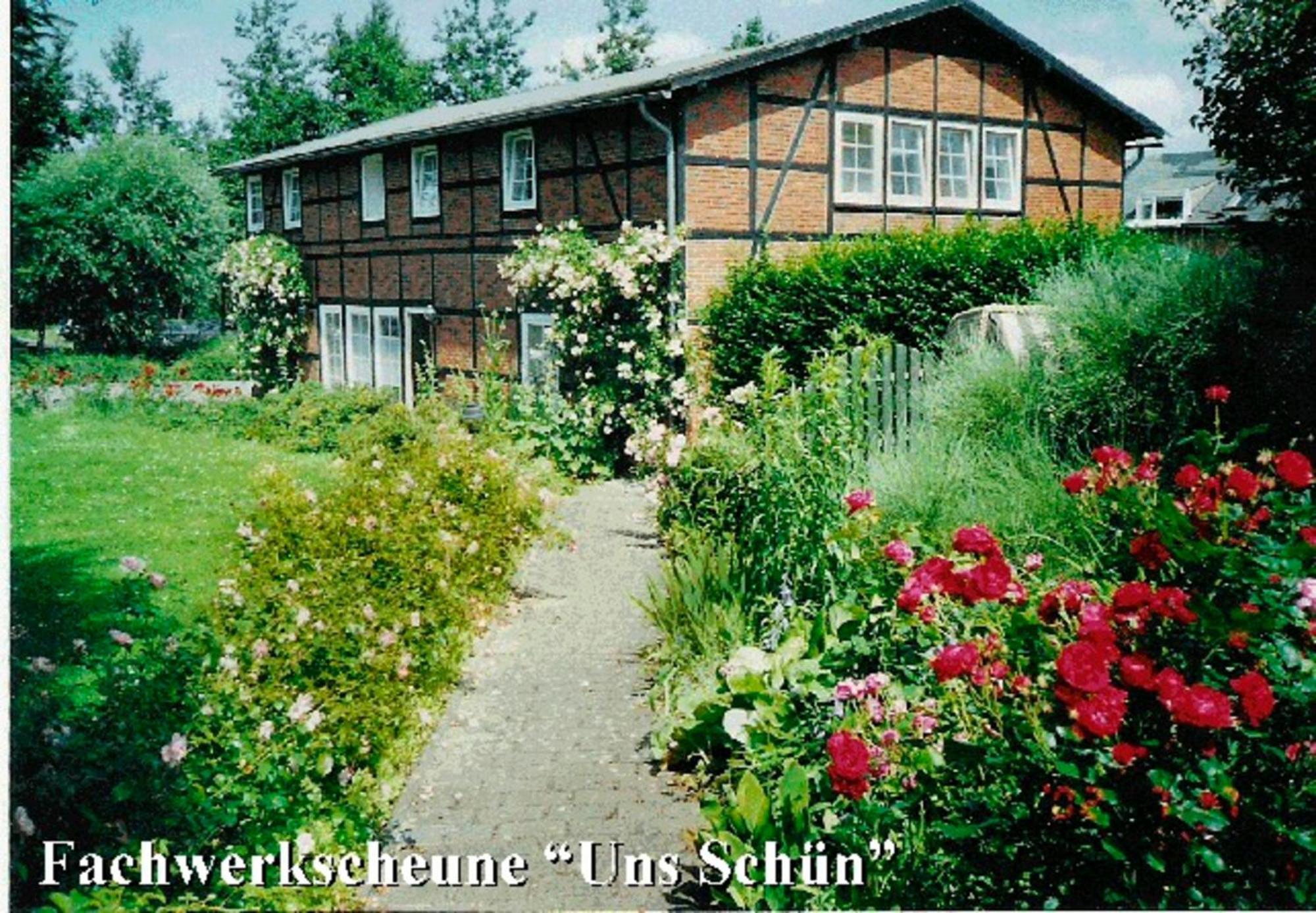 "Uns Schuen" Nr 2 Apartment Фехмарн Екстериор снимка